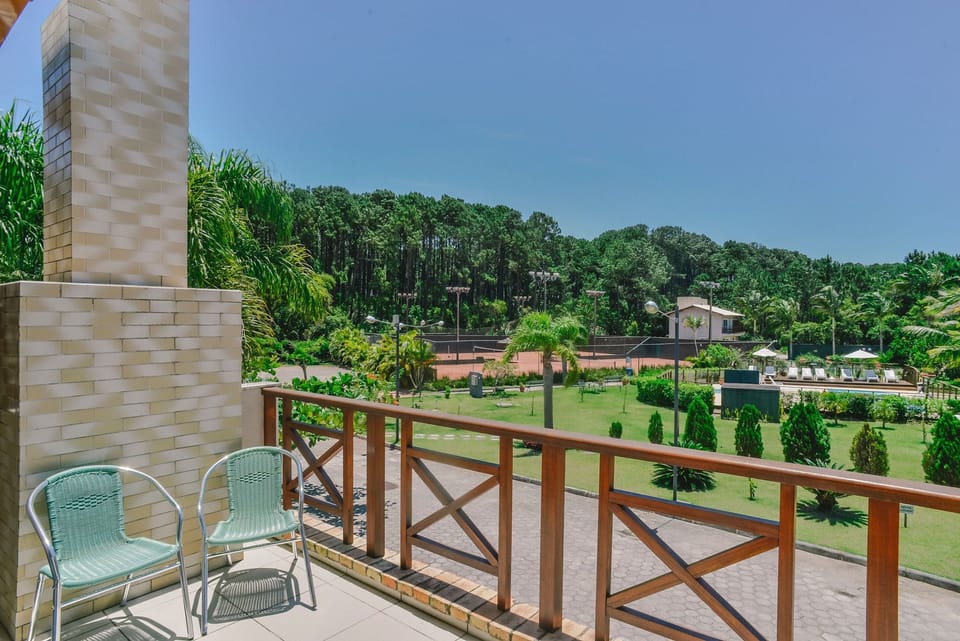Deluxe Apartment, 2 Bedrooms | 2 bedrooms, free WiFi