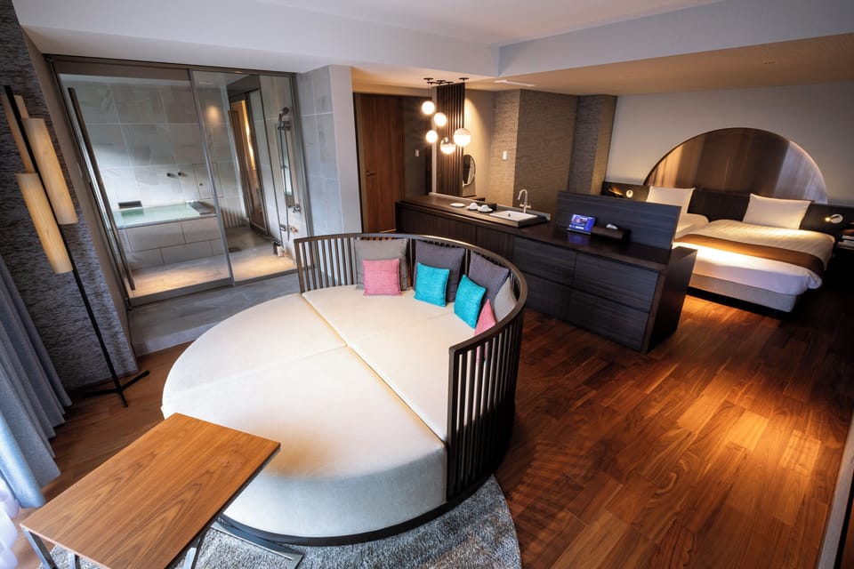 In-room safe, desk, blackout drapes, free WiFi