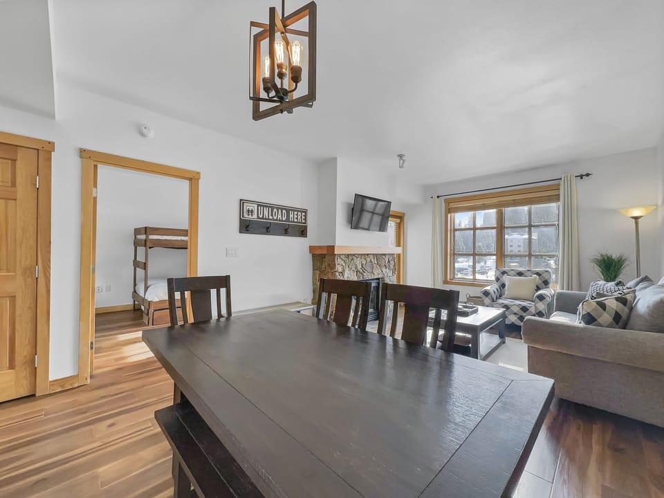 Condo, 2 Bedrooms | In-room dining