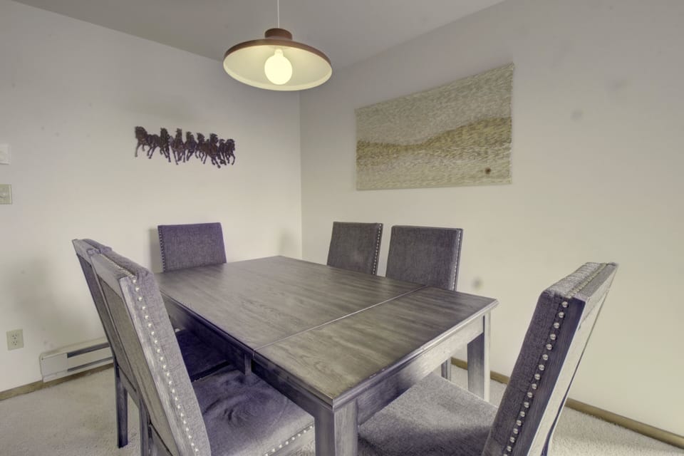 Condo, 2 Bedrooms | In-room dining