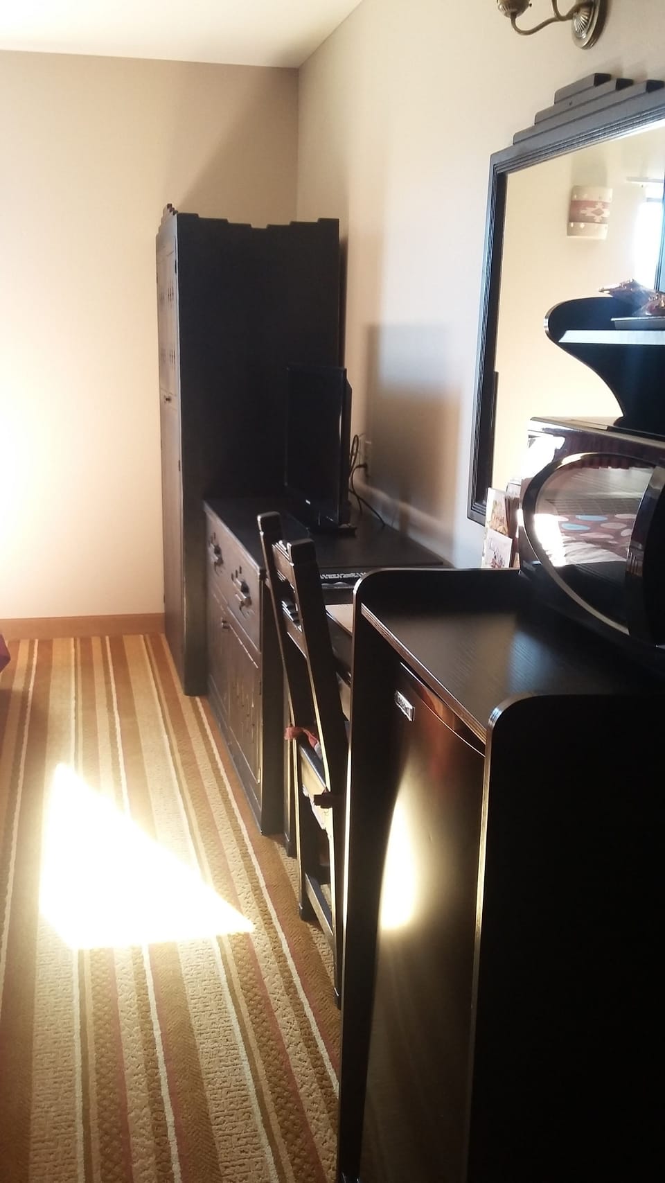 Desk, iron/ironing board, free WiFi, bed sheets