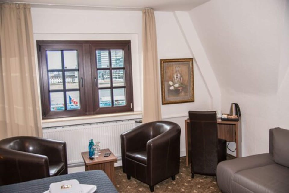 Family Room, 2 Bedrooms, River View | In-room safe, desk, blackout drapes, soundproofing