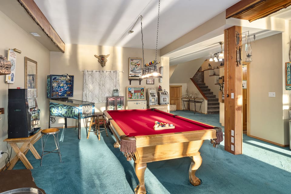 The Inn on Bigfork Bay Lodge in Bigfork