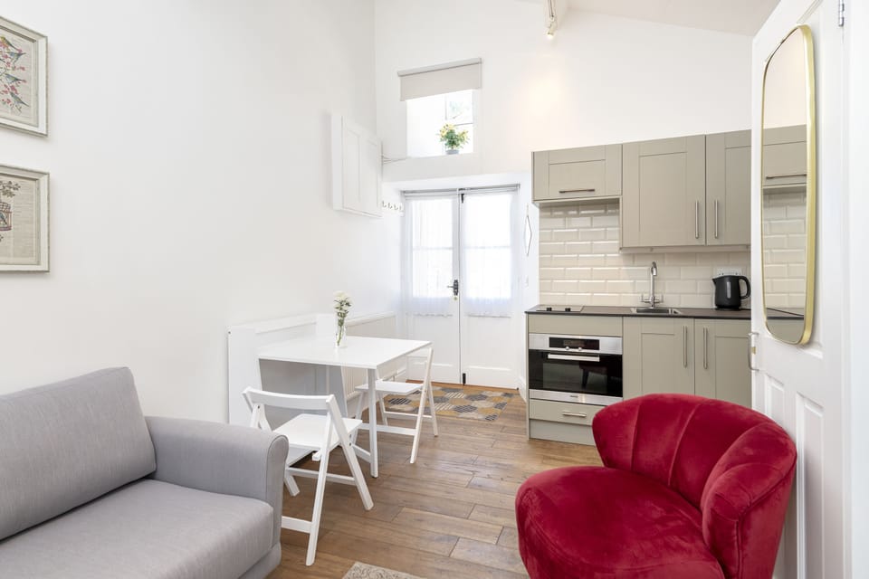 Comfort Studio, 1 Double Bed | Living area