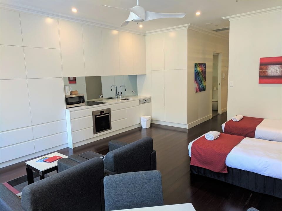 Family Apartment with One Bedroom | Living room | 42-inch LCD TV with digital channels, TV
