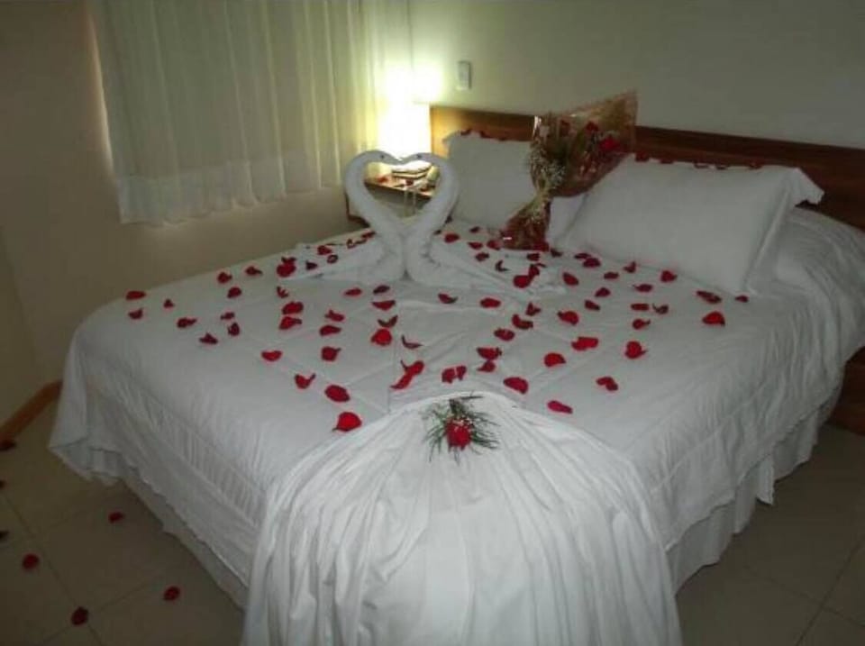 Standard Double or Twin Room | Minibar, laptop workspace, WiFi (free)
