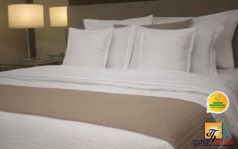 Standard Double or Twin Room | Minibar, laptop workspace, WiFi (free)