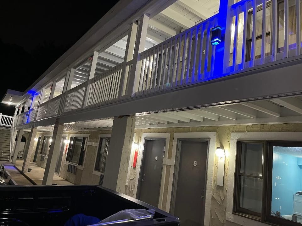 Point Pleasant Inn Motel in Bay Head