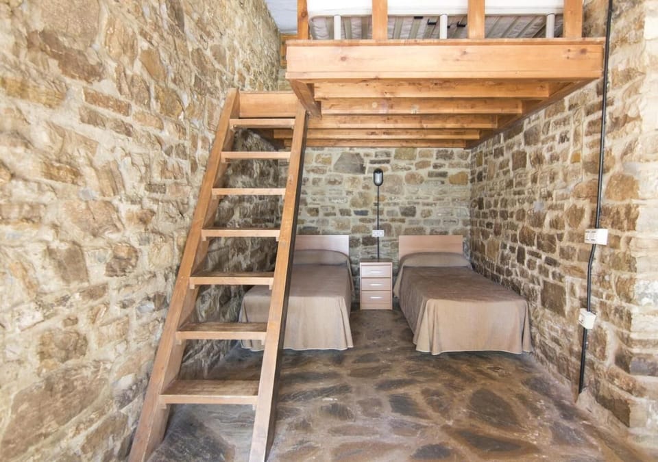 Basic Bungalow, 1 Bedroom | Rollaway beds, bed sheets