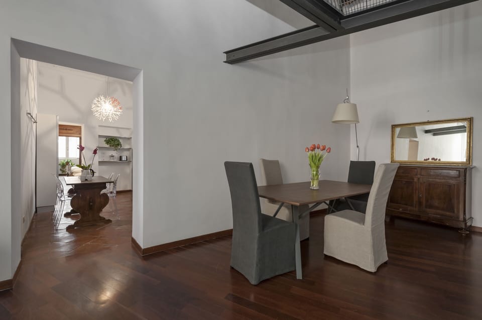 Apartment, 4 Bedrooms | In-room dining