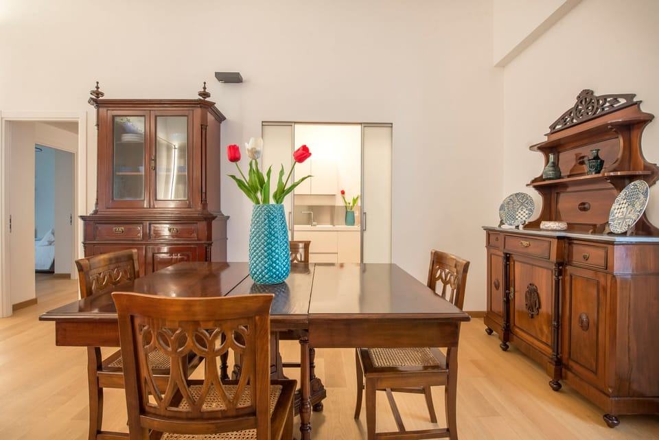 Apartment, 3 Bedrooms | In-room dining