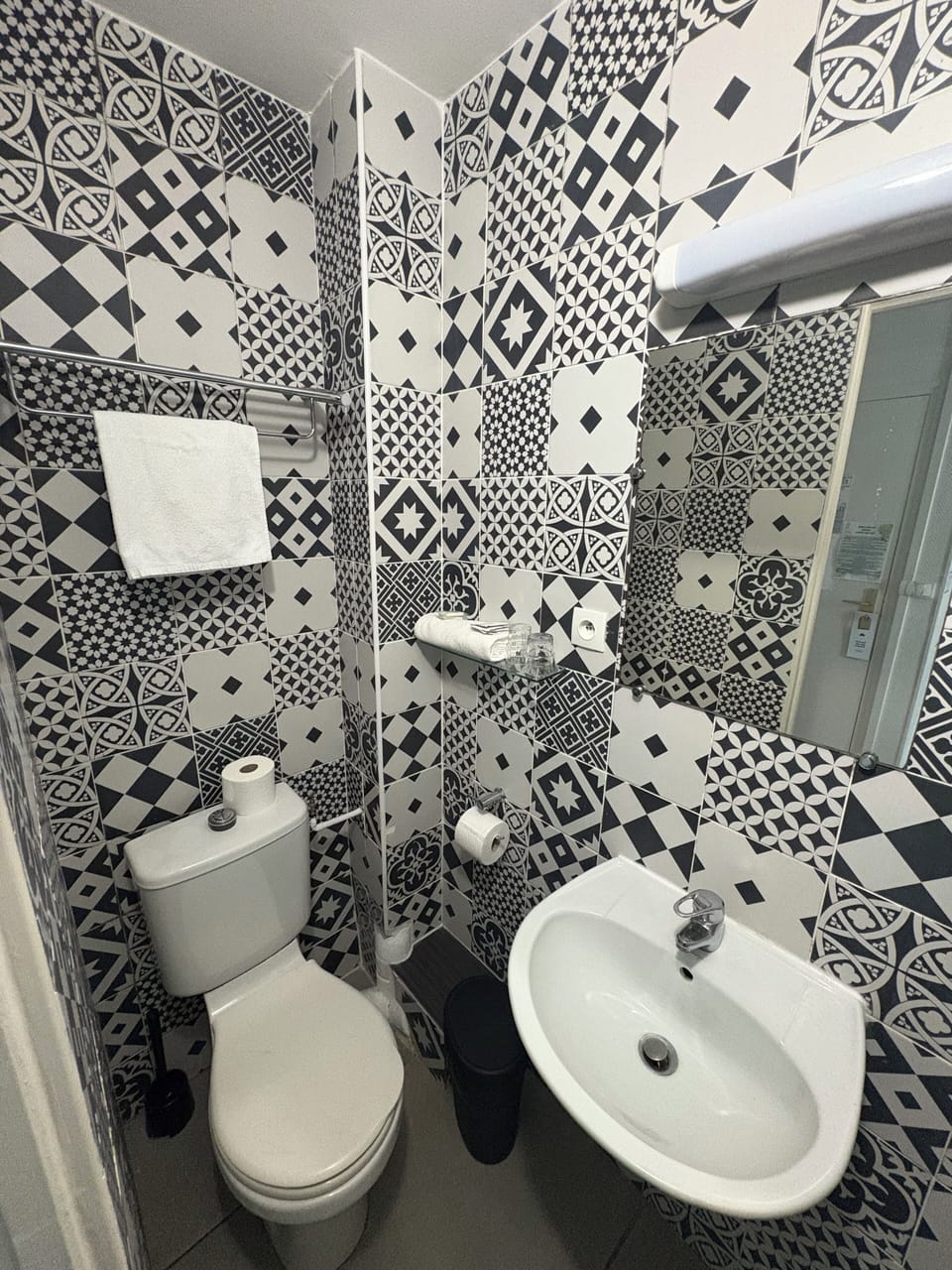 Comfort Twin Room | Bathroom | Shower, hair dryer, towels, soap