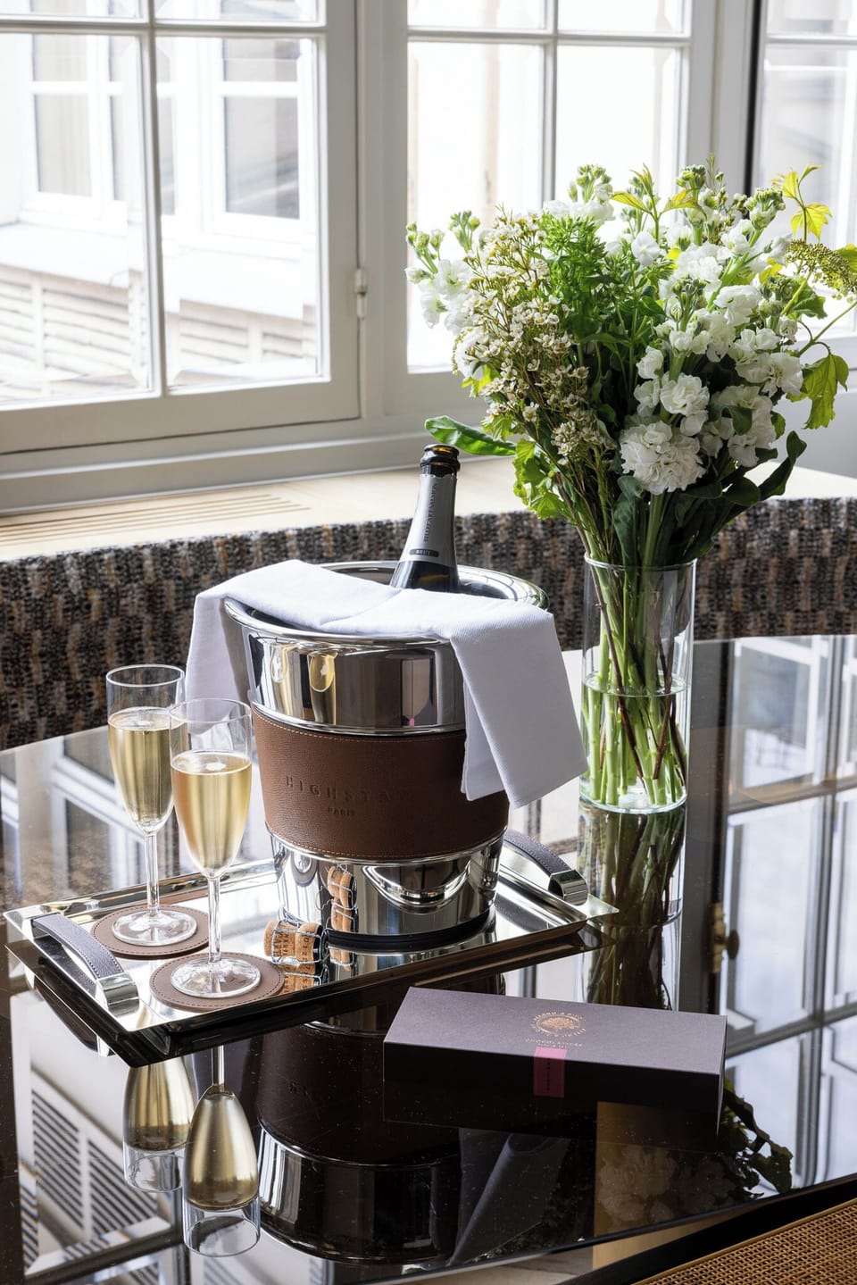 Champagne service
