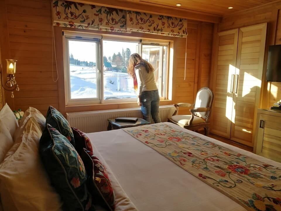 Premium Double Room, 1 Bedroom | Egyptian cotton sheets, premium bedding, in-room safe