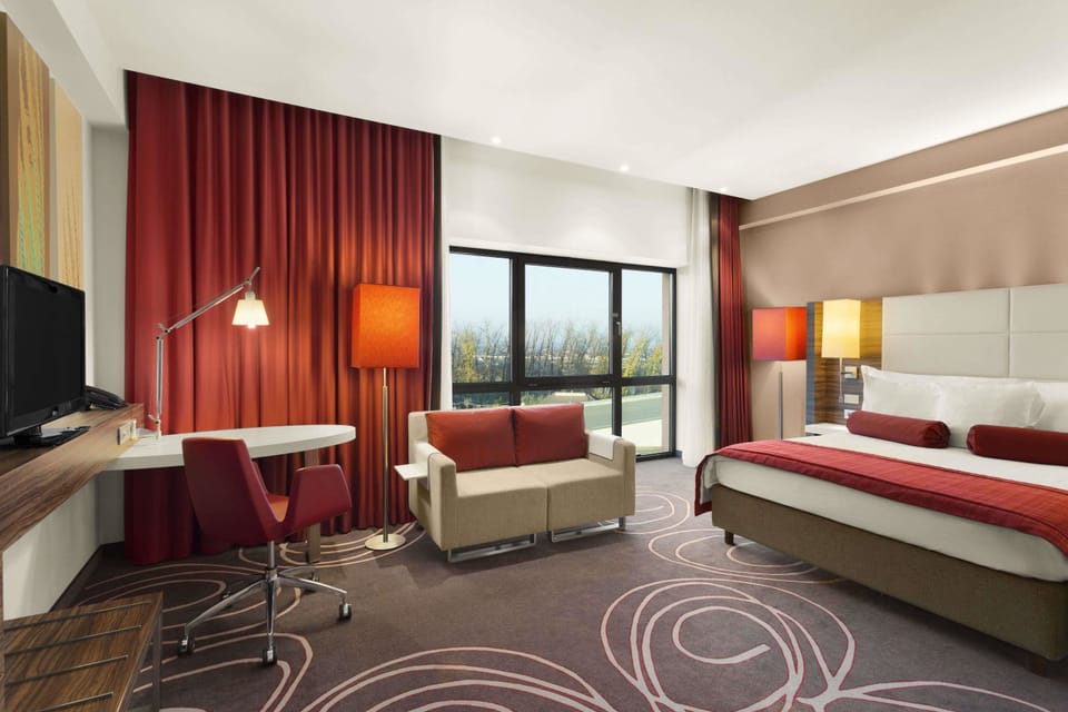 Minibar, in-room safe, desk, soundproofing