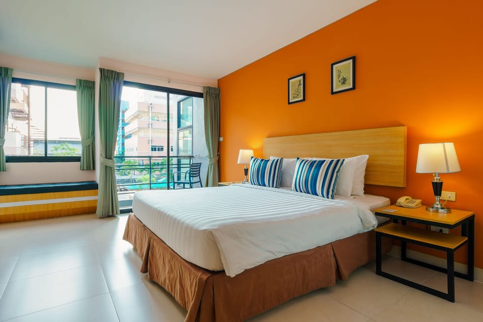Superior Double or Twin Room | In-room safe, blackout drapes, free WiFi, bed sheets