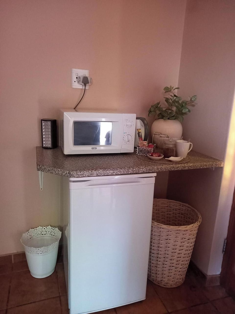 Basic Double Room Single Use | Premium bedding, down comforters, desk, laptop workspace