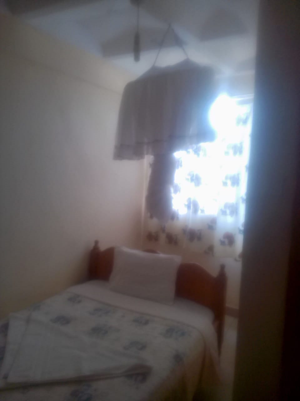 Single Room | Free WiFi, bed sheets