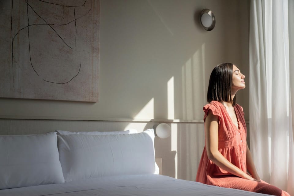 Premium bedding, in-room safe, desk, soundproofing