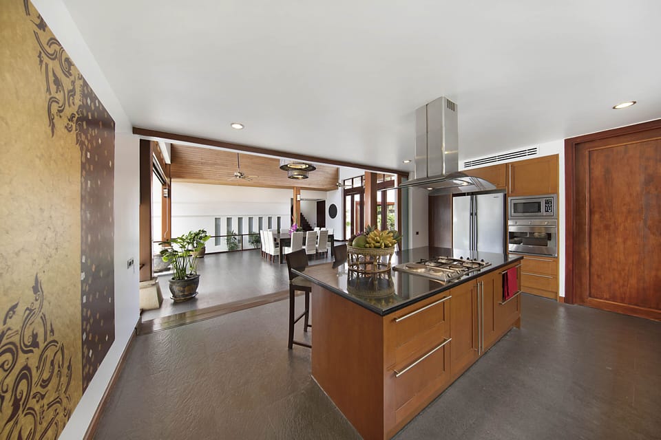 Villa (5 Bedrooms) | Private kitchen | Espresso maker, fridge, microwave, oven