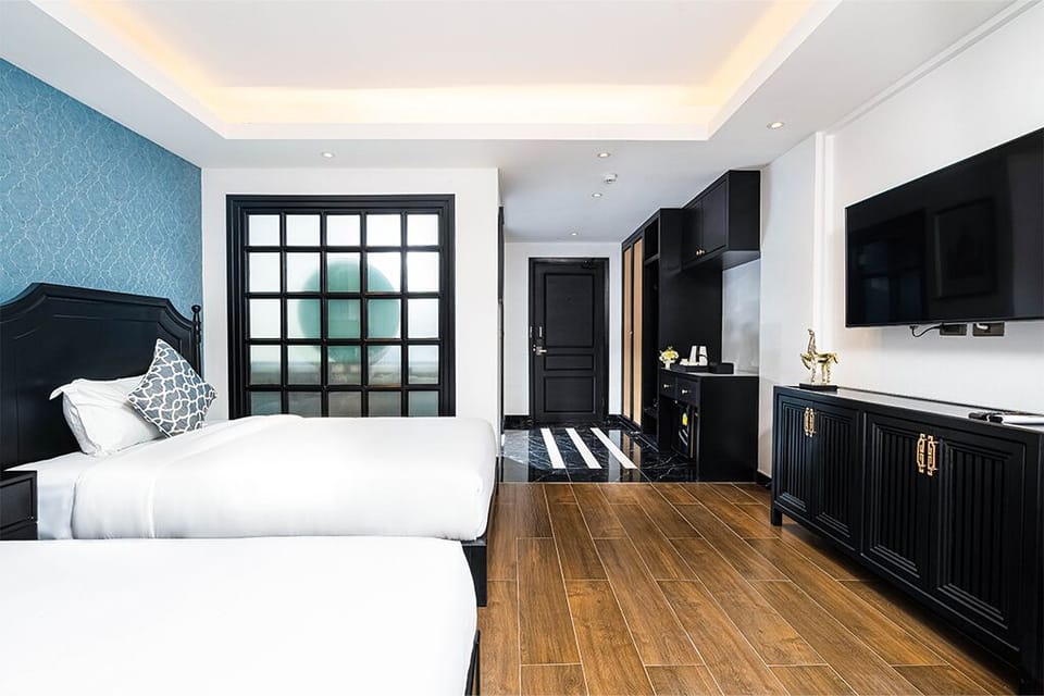 Standard Twin Room | Minibar, soundproofing, free WiFi, bed sheets