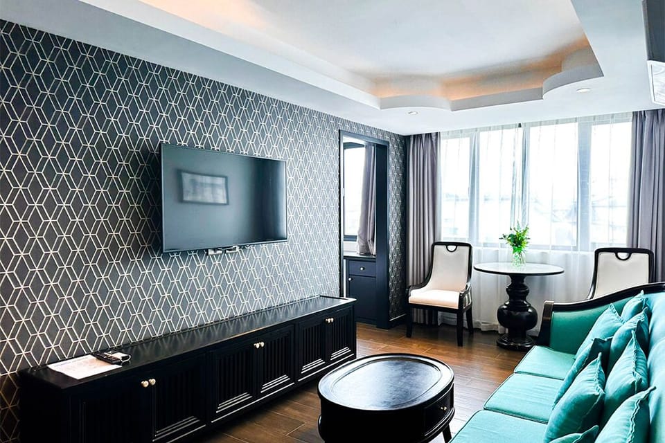 Family Suite | Minibar, soundproofing, free WiFi, bed sheets