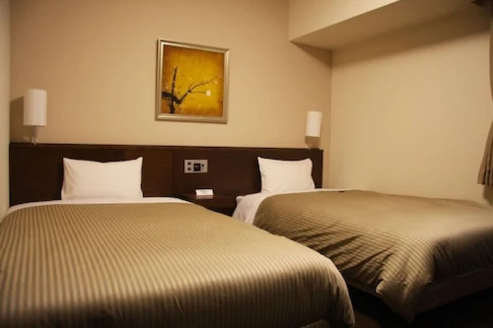 In-room safe, desk, iron/ironing board, free WiFi