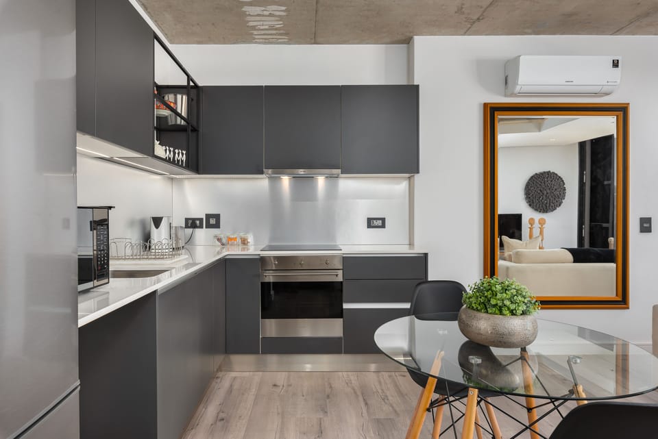Luxury Apartment, 1 Bedroom | Private kitchen | Full-size fridge, microwave, oven, stovetop