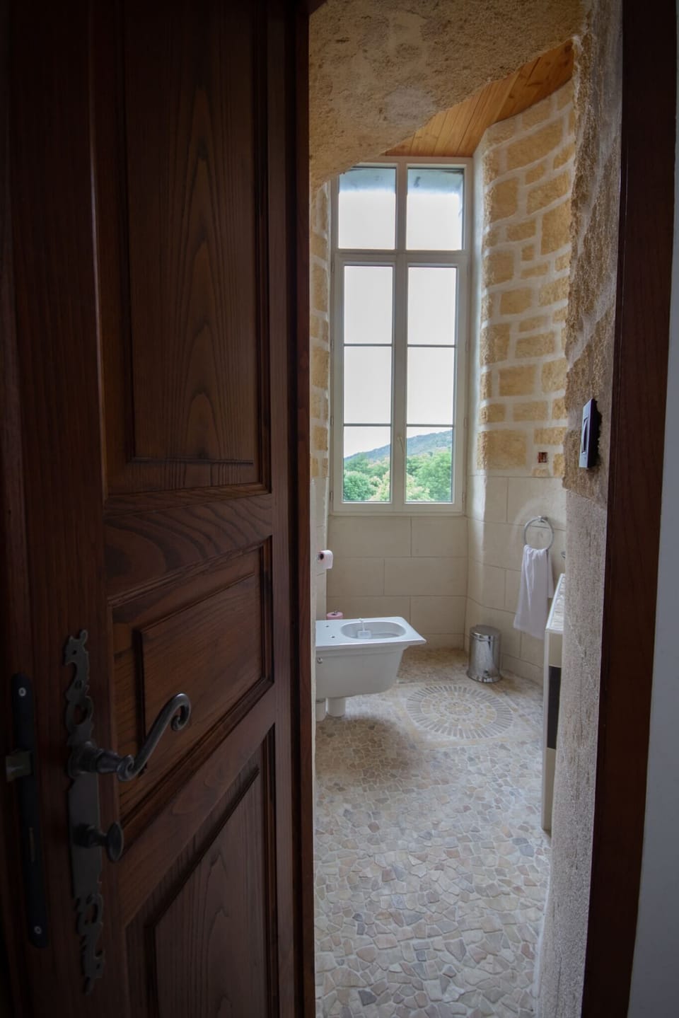 Double Room (Amandiers) | Bathroom | Free toiletries, hair dryer, bathrobes, towels