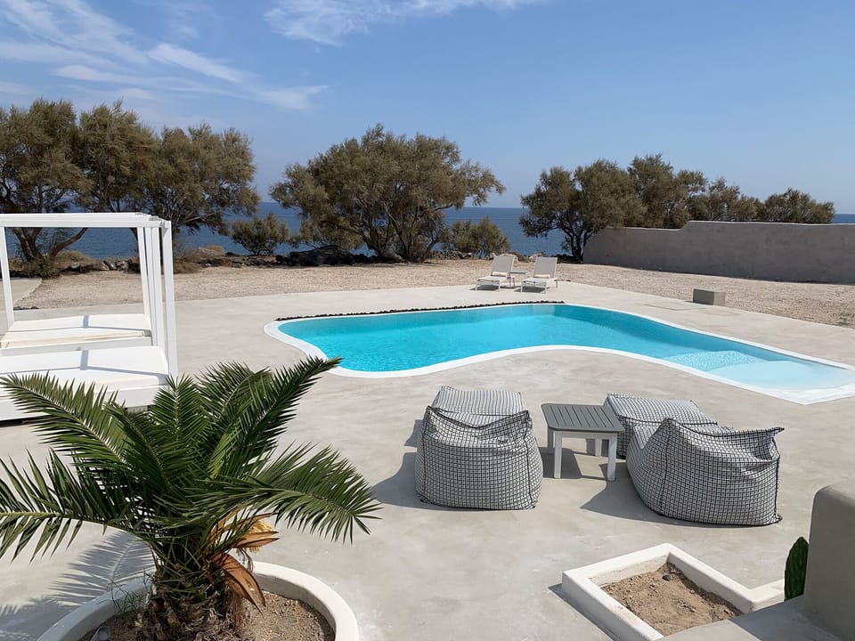 Deluxe Villa, 2 Bedrooms, Beachfront | Balcony view