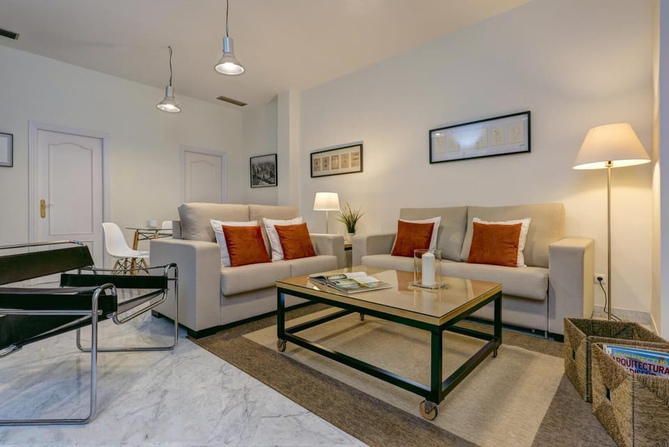 Apartment (1 Bedroom) | Living area | 32-inch TV with cable channels