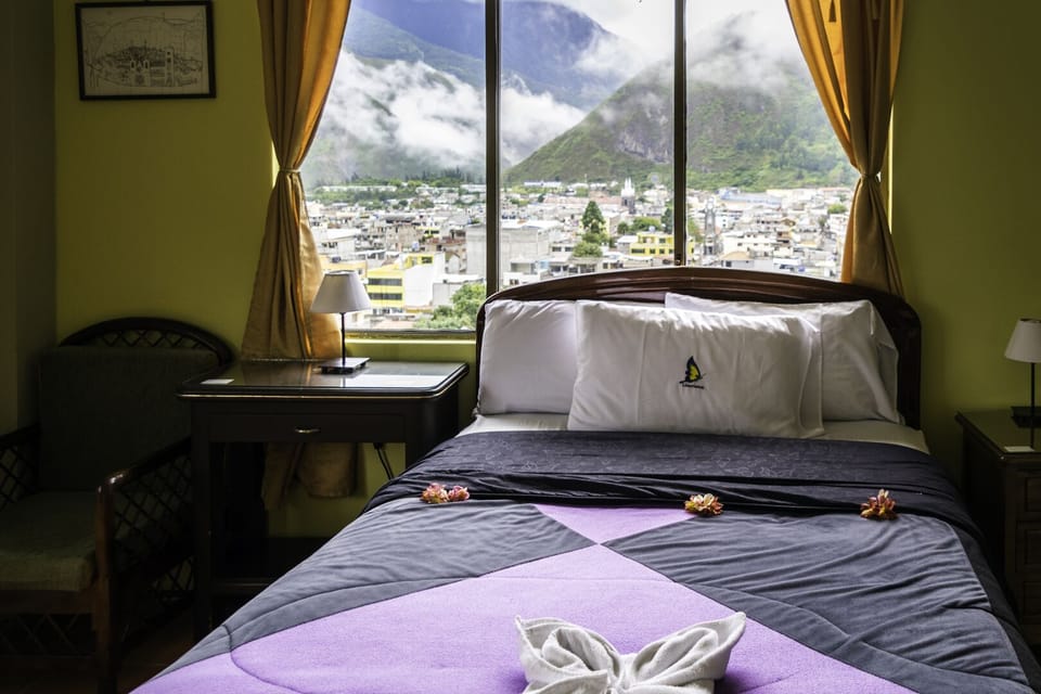 Basic Room, Private Bathroom, City View | Premium bedding, down comforters, memory foam beds, laptop workspace