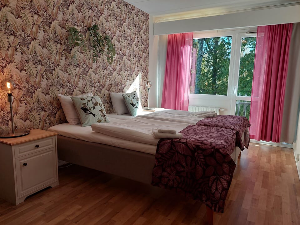 Double or Twin Room (French Balcony, Forest View) | Garden view