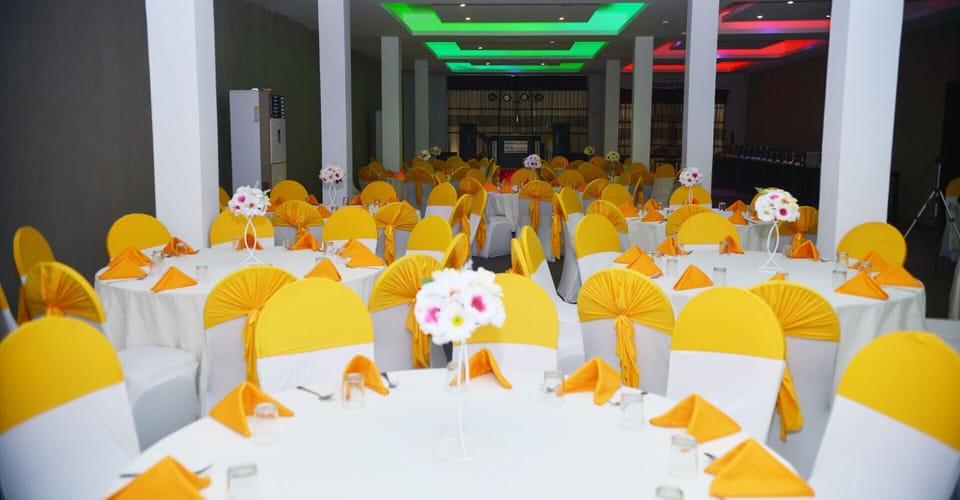 Banquet hall