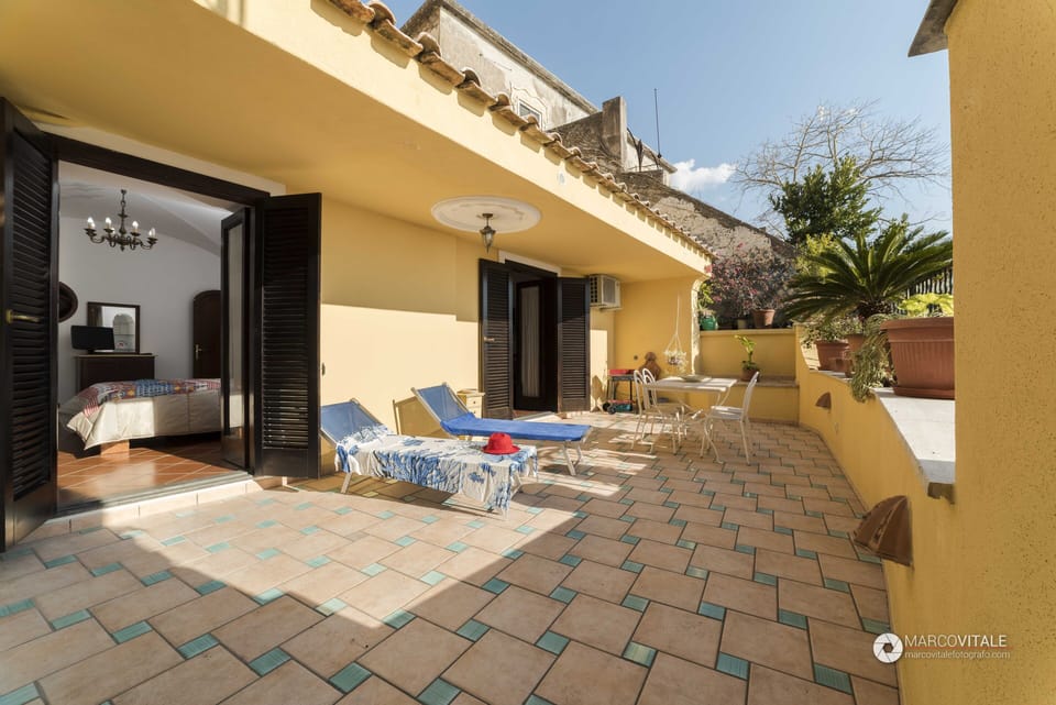 House, 2 Bedrooms, Smoking, Terrace | Terrace/patio