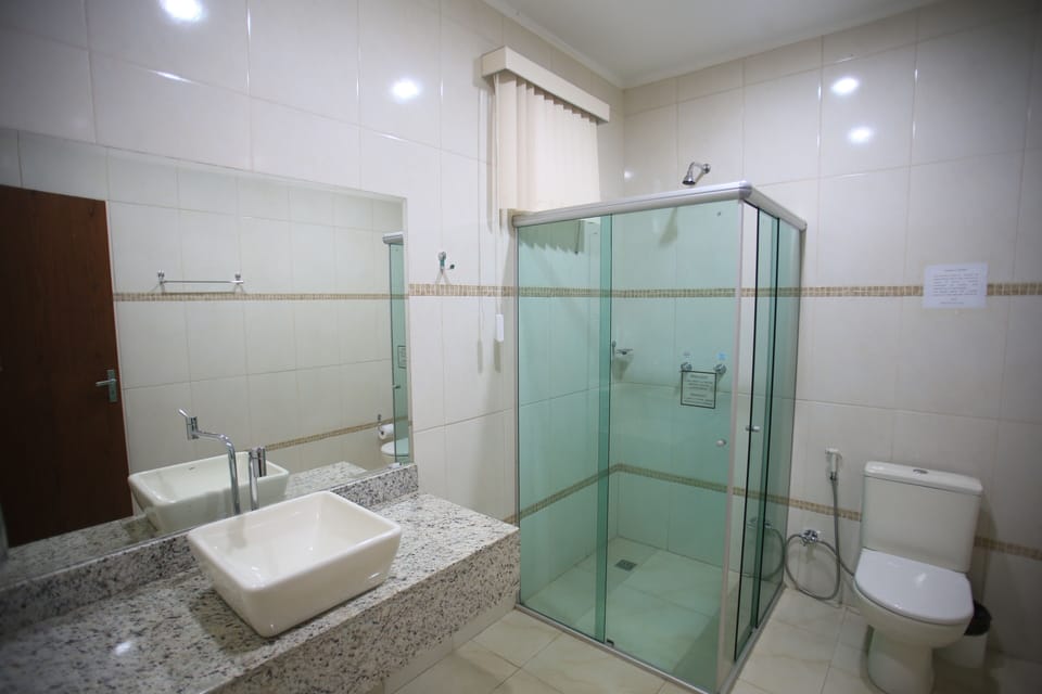 STANDARD DOUBLE (1CSL) | Bathroom | Towels