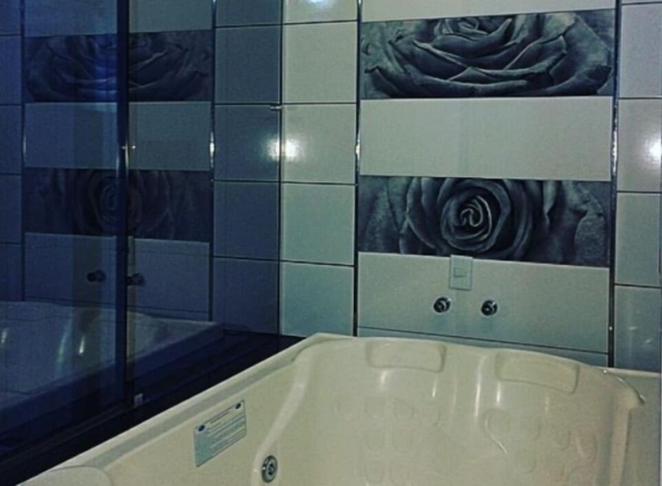 Premium Double Room, Hot Tub | Jetted tub