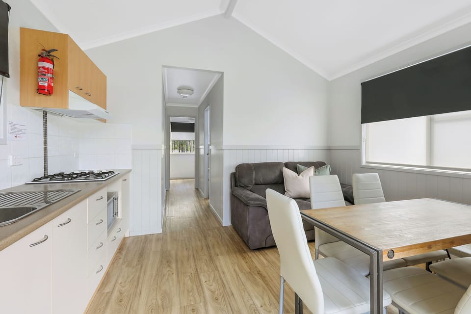Deluxe Cabin - Sleeps 7 | Private kitchen | Full-size fridge, microwave, stovetop, toaster