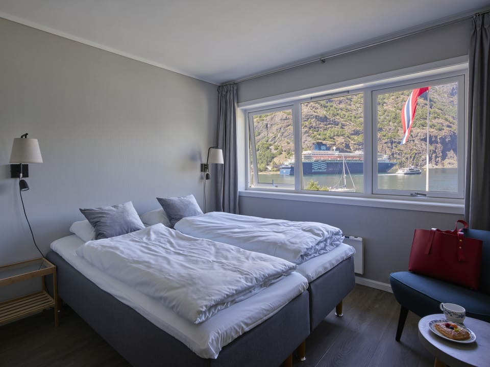 Panoramic Double Room | Free WiFi, bed sheets