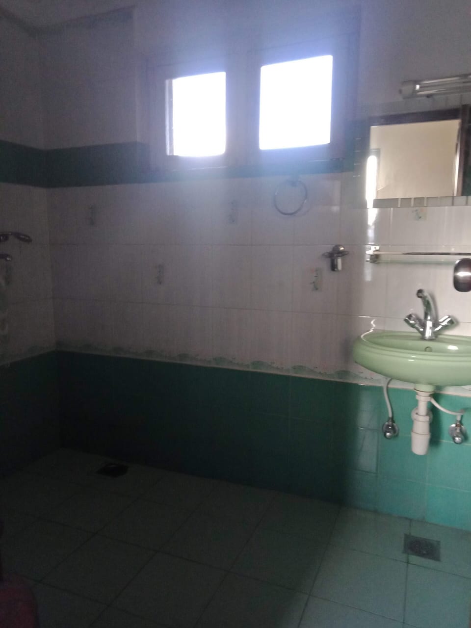 Standard Room, Smoking, Balcony | Bathroom | Shower, towels