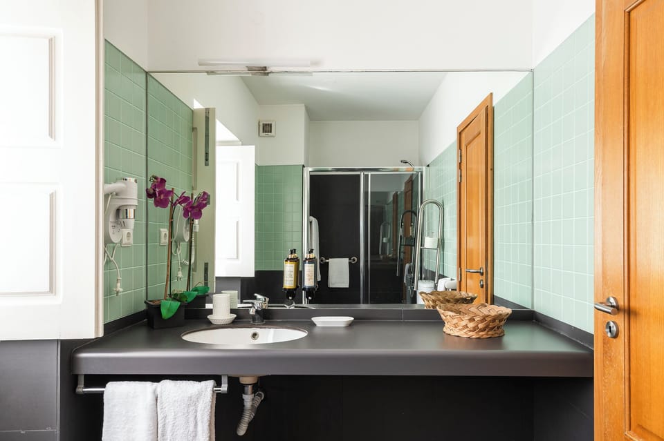 Free toiletries, hair dryer, bidet, heated floors