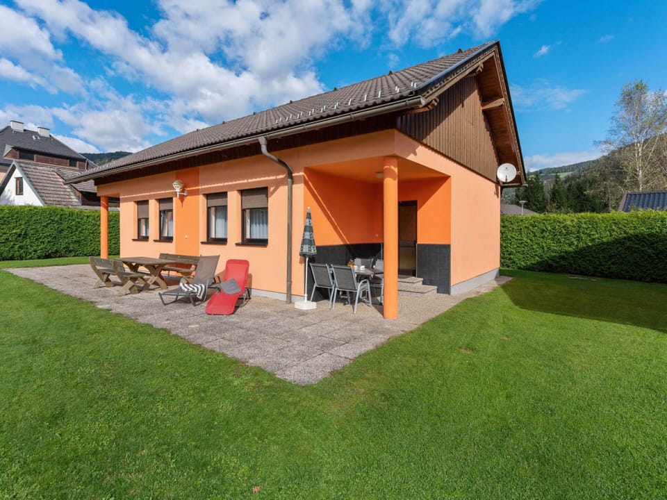 Bungalow | Exterior
