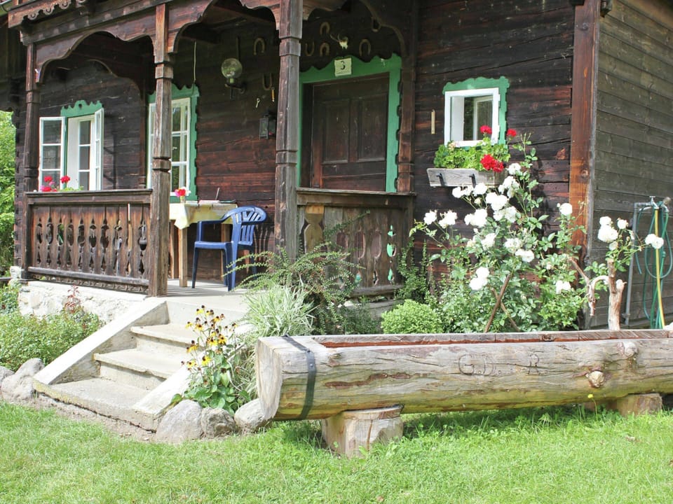 House | Balcony