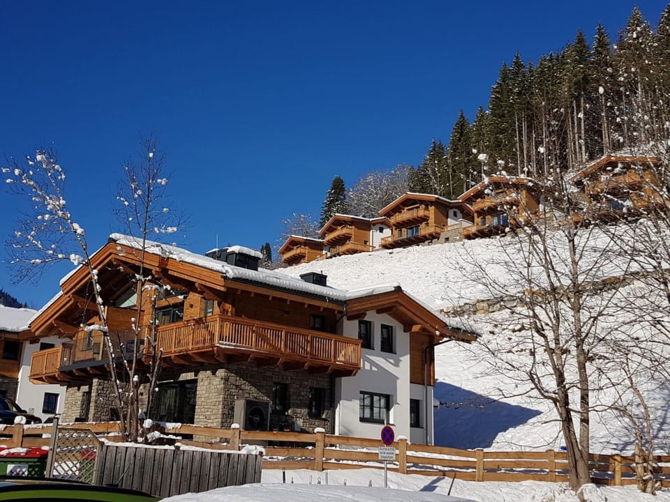Chalet | Exterior