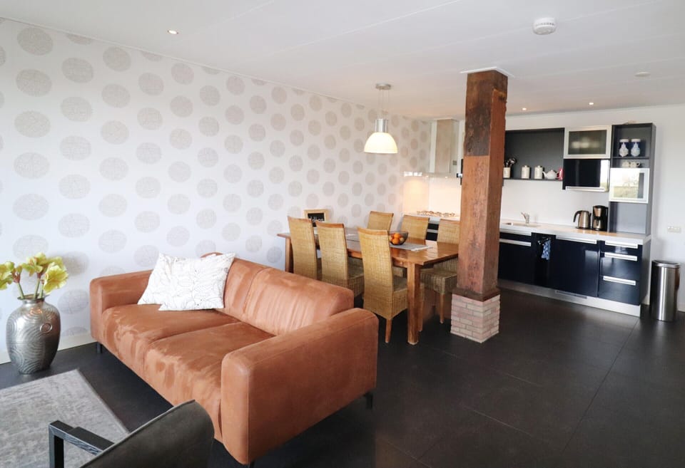 House | Living room