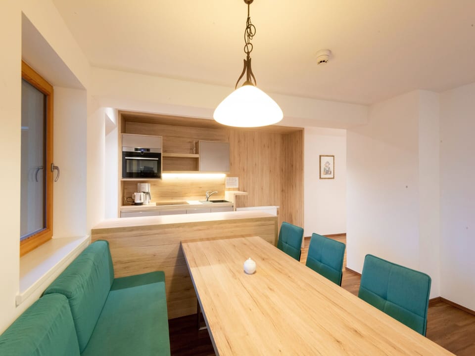 Apartment | Dining