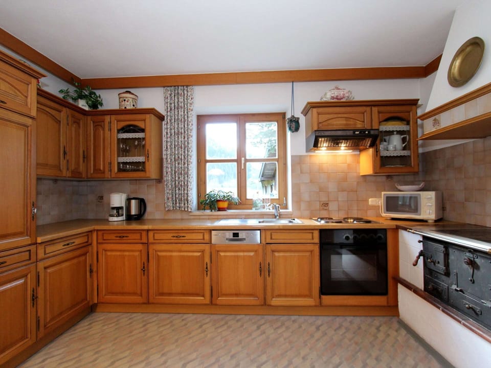 Apartment | Private kitchen | Highchair