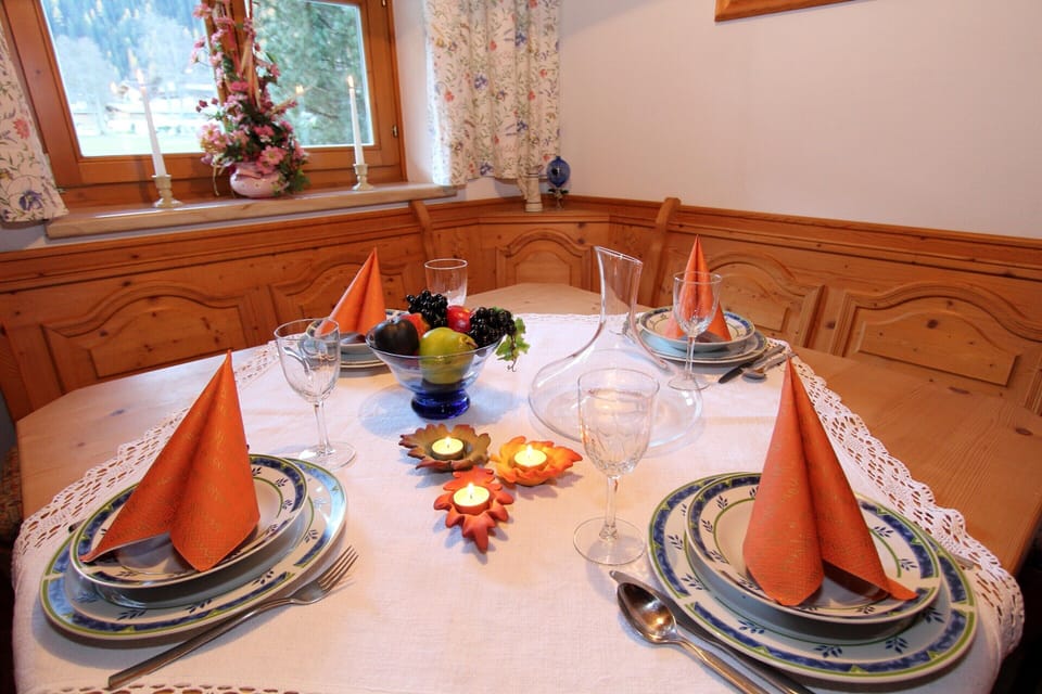 Apartment | Dining