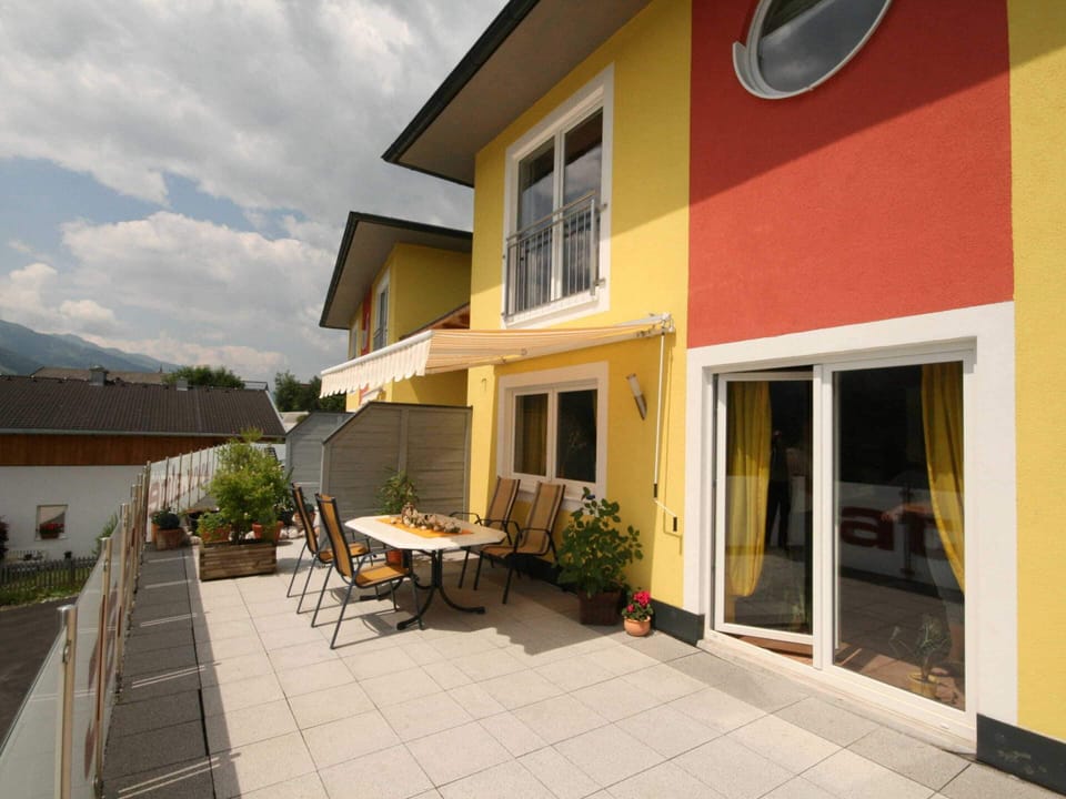 Chalet | Dining