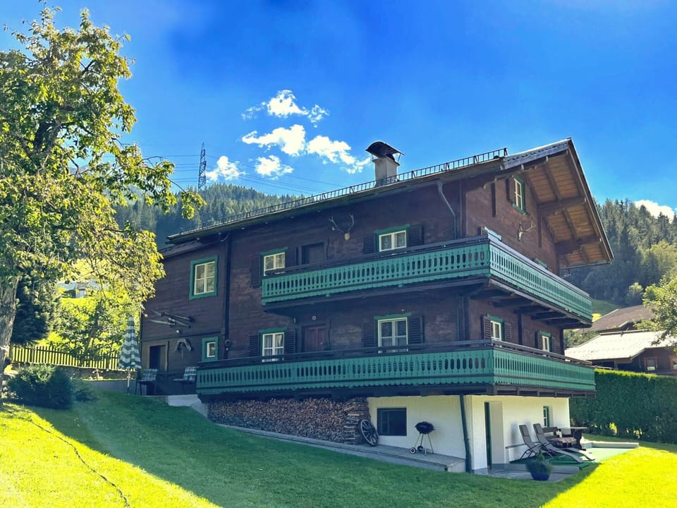 Chalet | Exterior